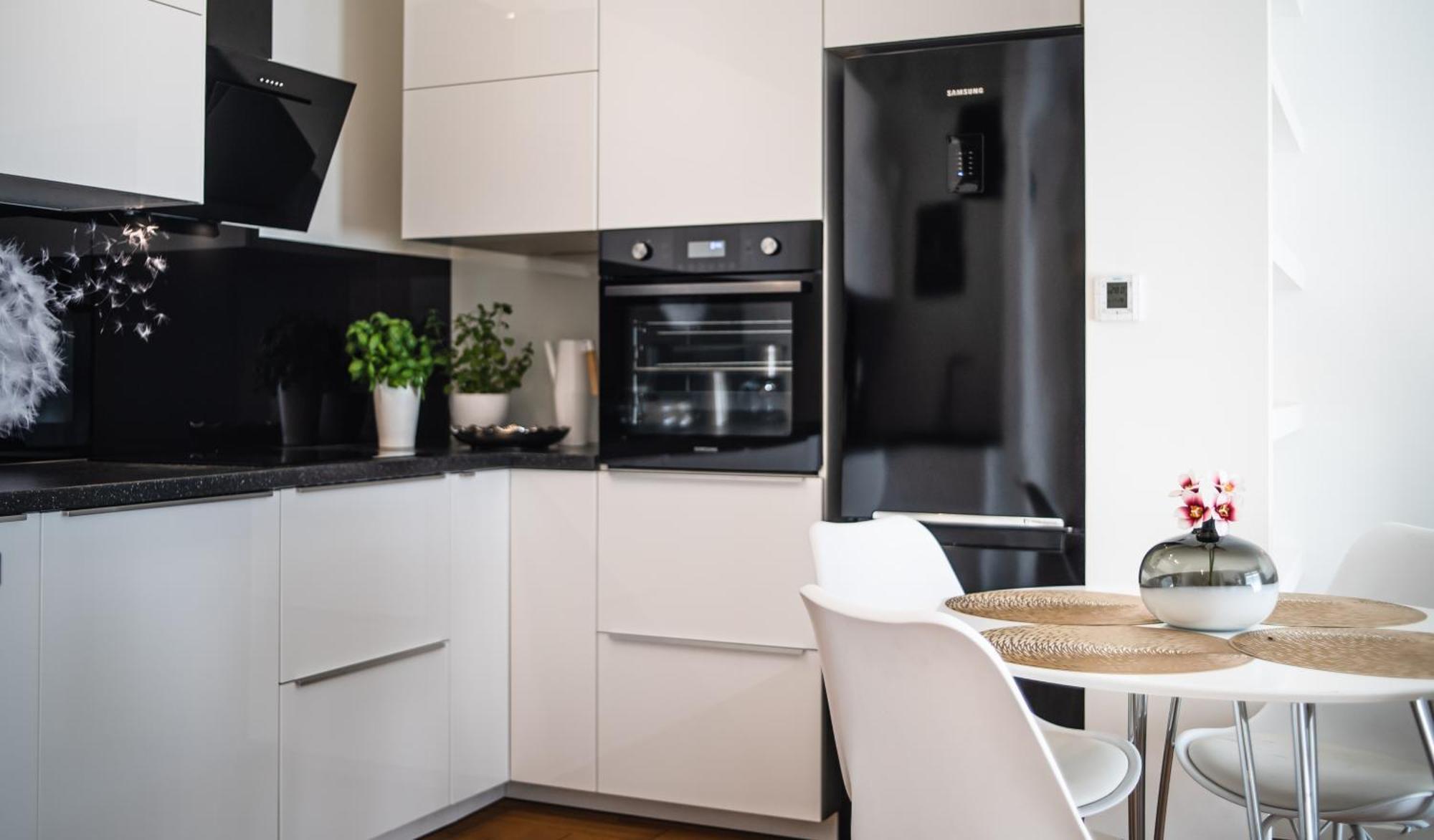 Apartamenty Homely Place Serce Poznania - Stary Rynek - Parking 部屋 写真