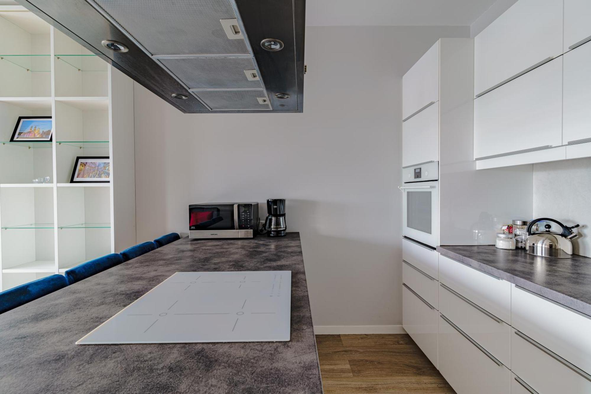 Apartamenty Homely Place Serce Poznania - Stary Rynek - Parking エクステリア 写真